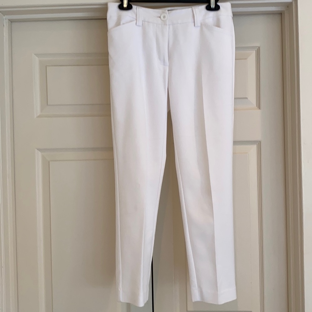 Karen Kane. Beat white pants ever. Size 4